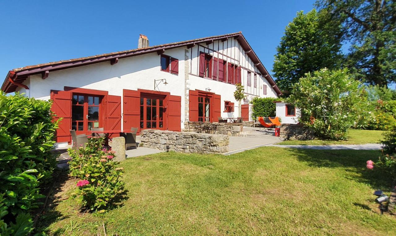 Bed and Breakfast La Ferme D'Ika San Juan de Luz Exterior foto